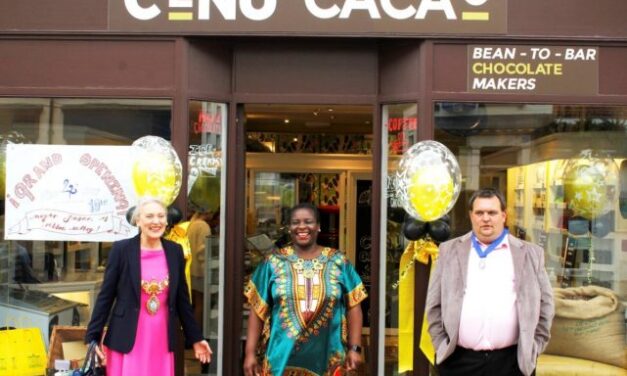 Leamington Mayor Cllr Susan Rasmussen opens luxury chocolate store
